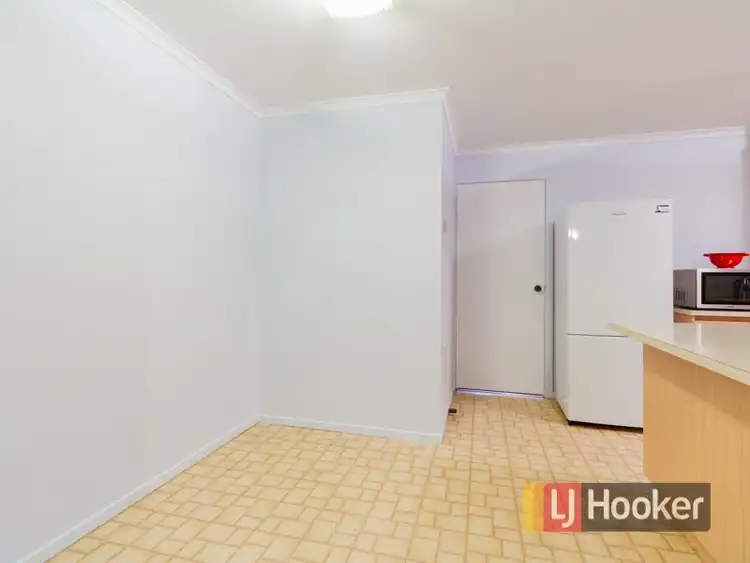 Fifth view of Homely house listing, 54 Ravenhill Crescent, Endeavour Hills VIC 3802