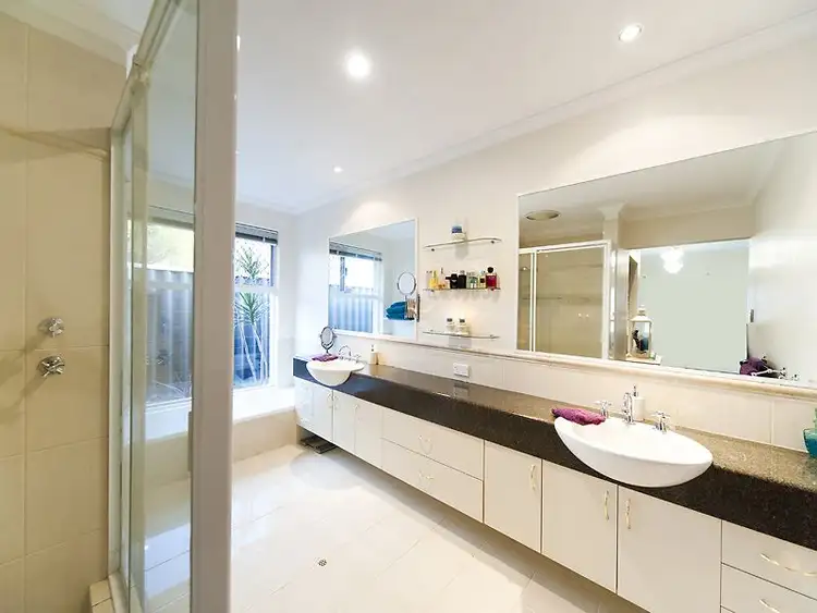 Sixth view of Homely house listing, 24 Rutherford Square, Orelia WA 6167