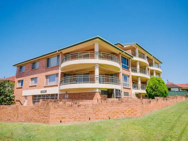 8/25 View Street, The Entrance NSW 2261