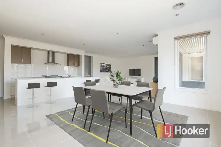 Fifth view of Homely house listing, 27 Landy Circuit, Pakenham VIC 3810