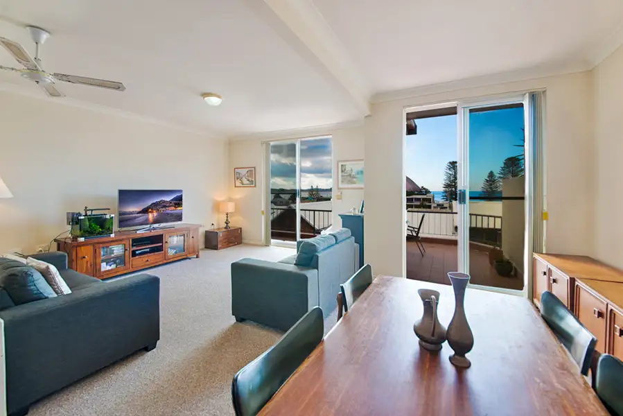 Main view of Homely unit listing, 10/9-11 Cadell Street, Terrigal NSW 2260