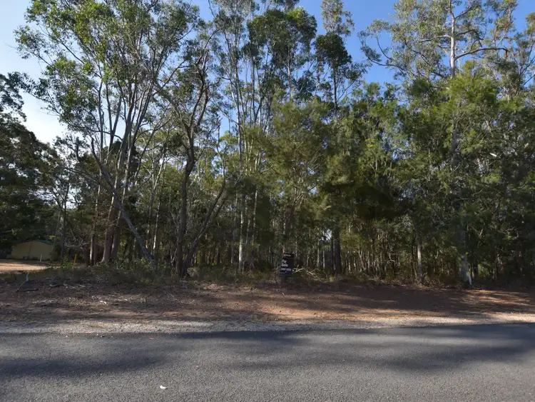 5 Kurrajong Rd, Russell Island QLD 4184