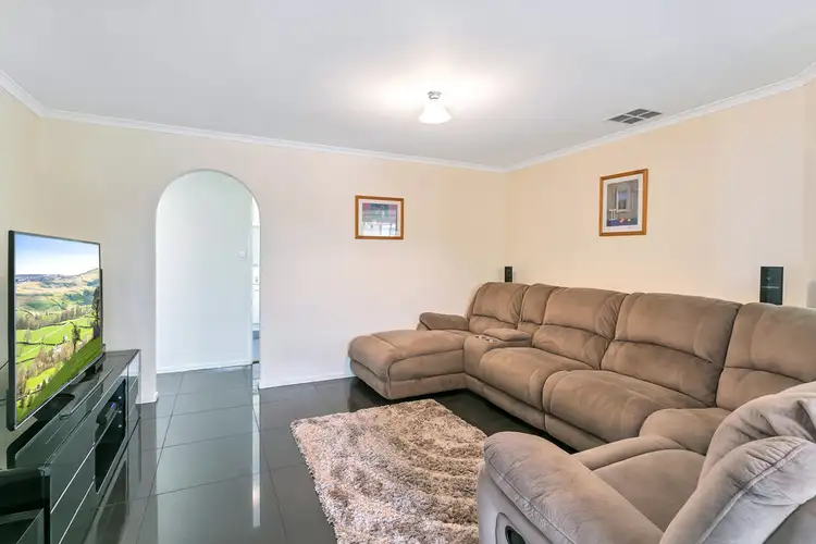 Fifth view of Homely house listing, 1 Macquarie Avenue, Hillcrest SA 5086