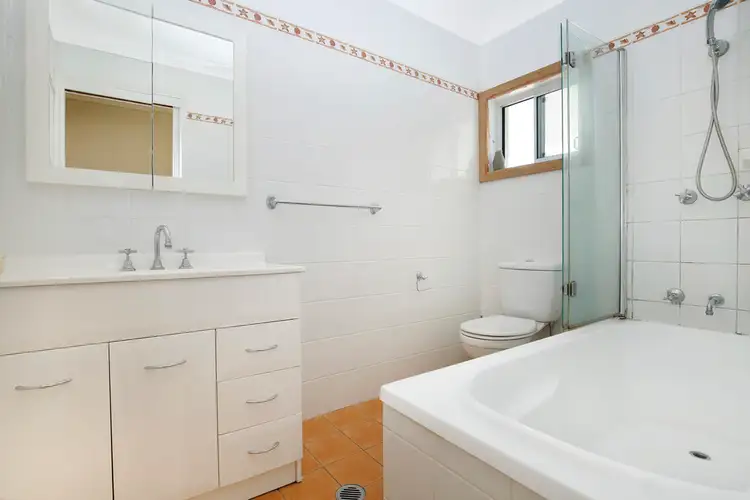 Sixth view of Homely house listing, 530 Northcliffe Drive, Berkeley NSW 2506