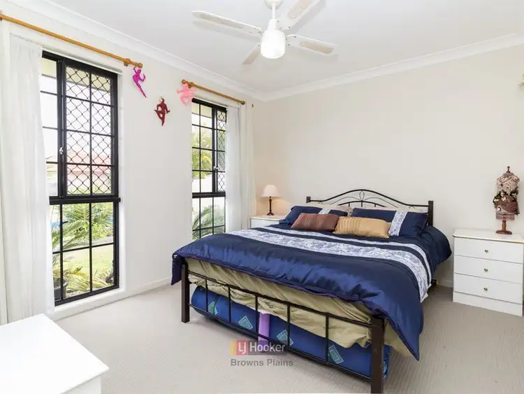 Sixth view of Homely house listing, 4 Lake Cooloola Court, Logan Reserve QLD 4133