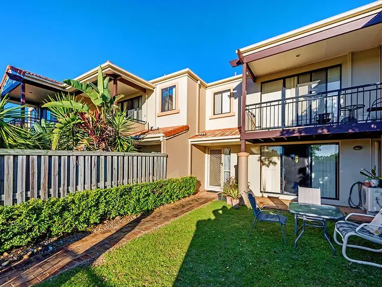 5/302 Christine Avenue, Varsity Lakes QLD 4227