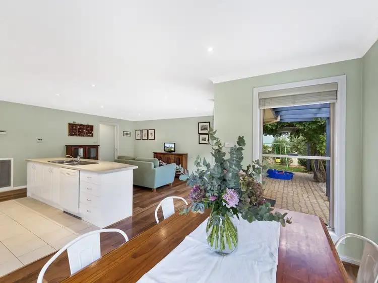 Fifth view of Homely house listing, 6 Northcliffe Place, Queanbeyan NSW 2620