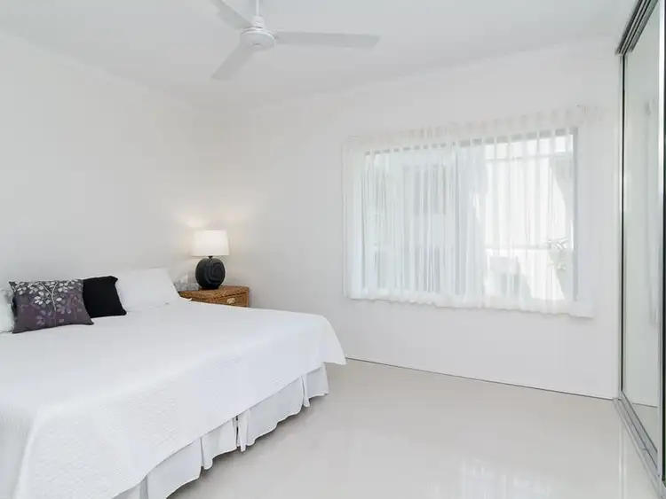 Fourth view of Homely apartment listing, 1/127 Arlington Esplanade, Clifton Beach QLD 4879