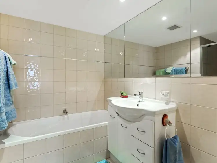 Sixth view of Homely unit listing, 303/11 Mooramba Rd, Dee Why NSW 2099