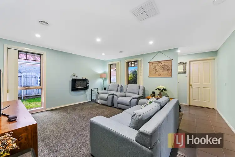 Third view of Homely house listing, 15 Heidi Court, Pakenham VIC 3810