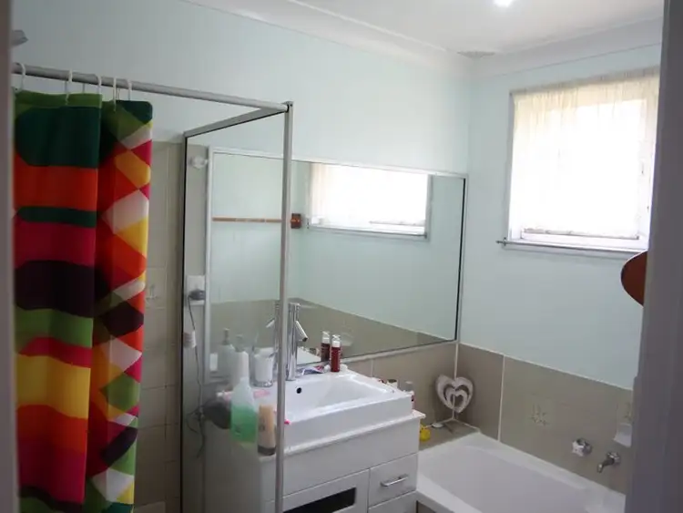 Sixth view of Homely house listing, 2 Packard Close, Ingleburn NSW 2565