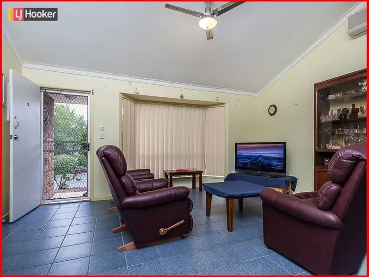 Seventh view of Homely villa listing, 2/85 View Crescent, Arana Hills QLD 4054