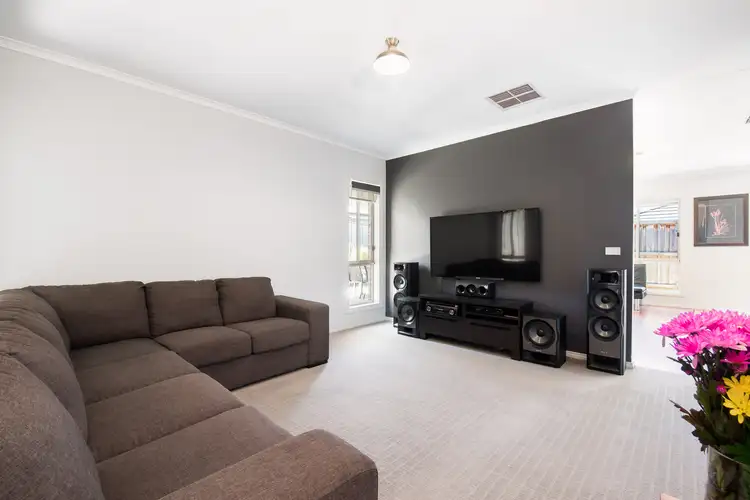 Fourth view of Homely house listing, 5 Russel Way, Doreen VIC 3754