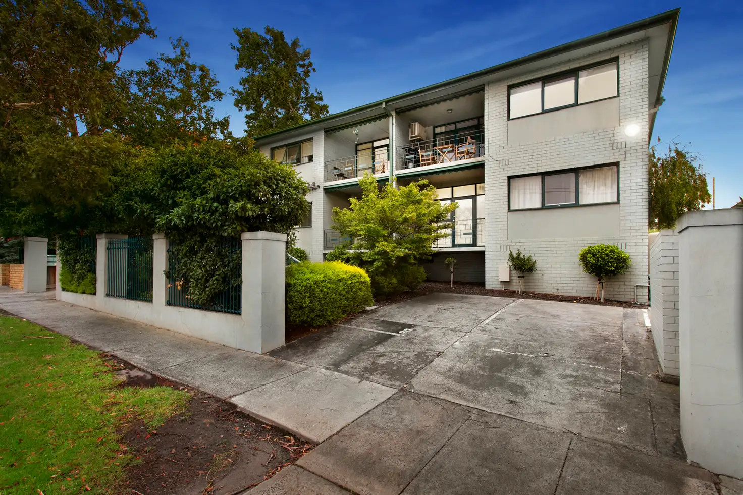Main view of Homely apartment listing, 10/10 Nash Street, Glen Iris VIC 3146