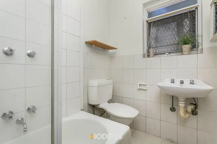 Fifth view of Homely apartment listing, 4/9 Park Avenue, Glen Huntly VIC 3163