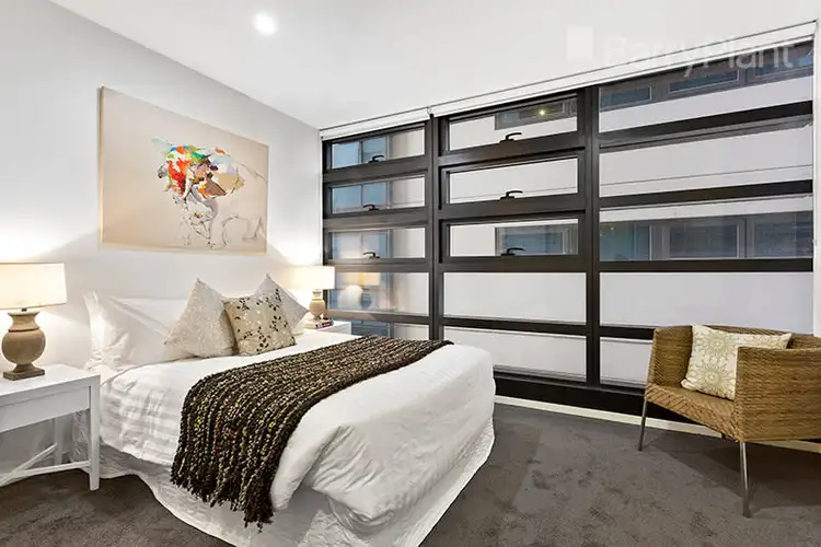 Third view of Homely apartment listing, 1303/8 Sutherland Street, Melbourne VIC 3000