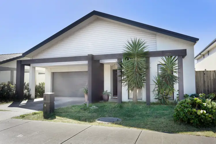 14 Regent Close, Burnside Heights VIC 3023