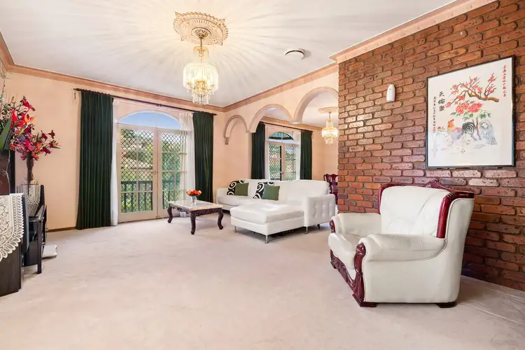 Second view of Homely house listing, 8 Felgate Parade, Vermont South VIC 3133