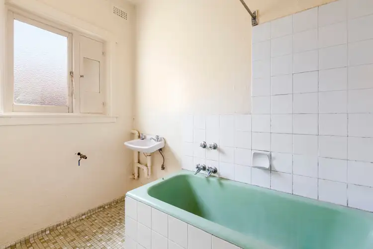 Fifth view of Homely apartment listing, 8/32 Fitzroy Street, St Kilda VIC 3182