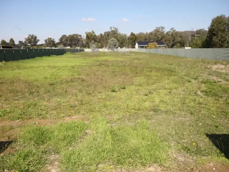 13A Railway Street, The Rock NSW 2655
