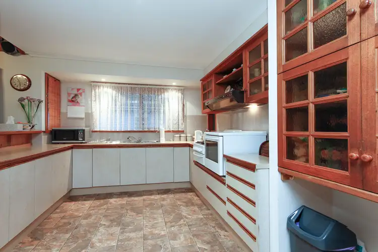 Sixth view of Homely house listing, 3 Valentine Crescent, Sale VIC 3850