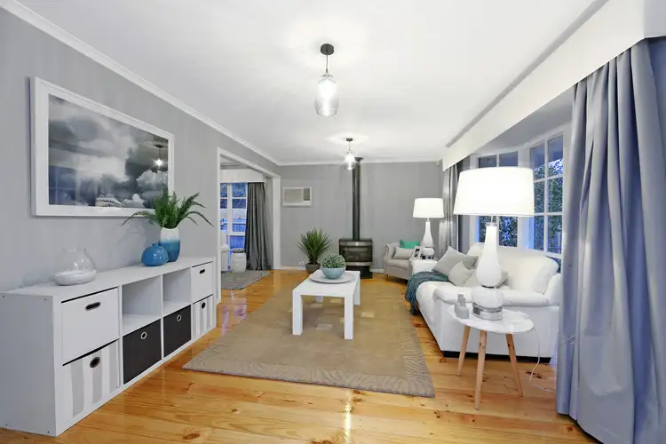 Second view of Homely house listing, 6 Lalbert Court, Lysterfield VIC 3156