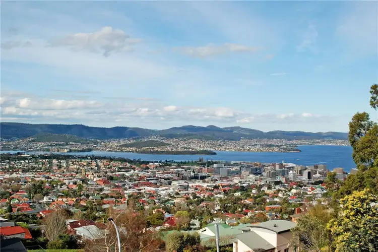 36 Fielding Drive, West Hobart TAS 7000