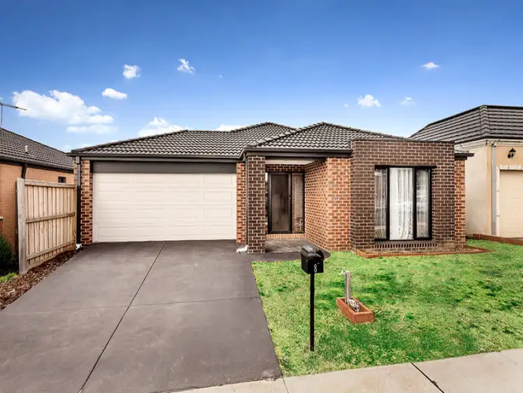 8 Redstone Avenue, Mernda VIC 3754