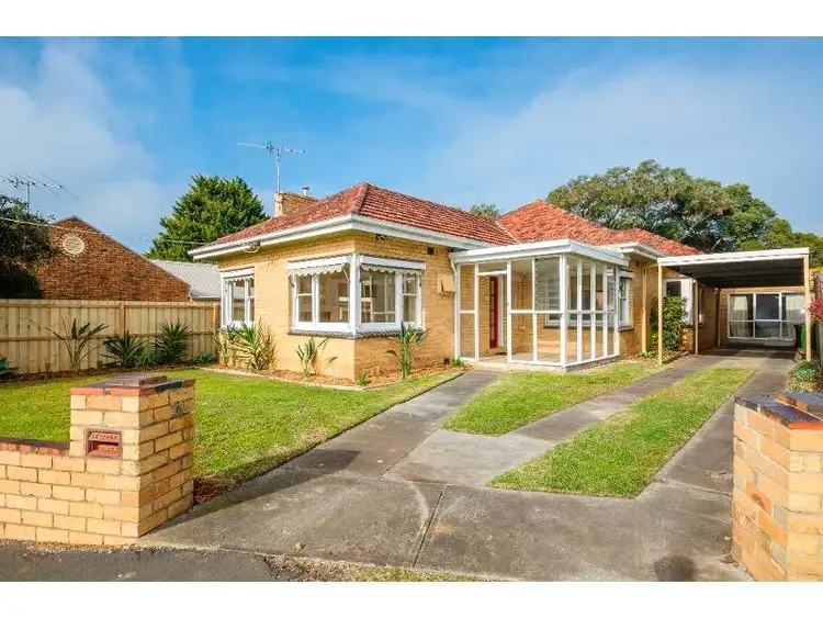 17 Flinders Street, Queenscliff VIC 3225