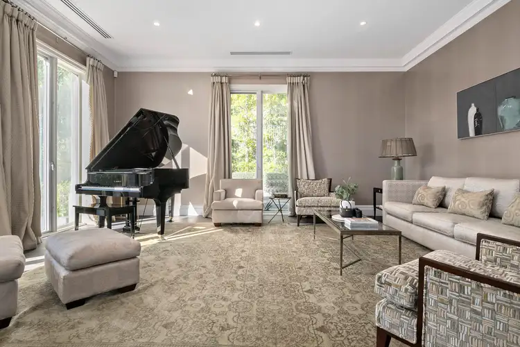 Third view of Homely house listing, 4 Hollingsworth Avenue, Hawthorn VIC 3122