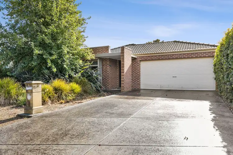 5 Macquarie Close, Delacombe VIC 3356