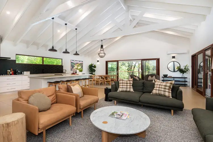 24 Arthurs Seat Road, Red Hill VIC 3937