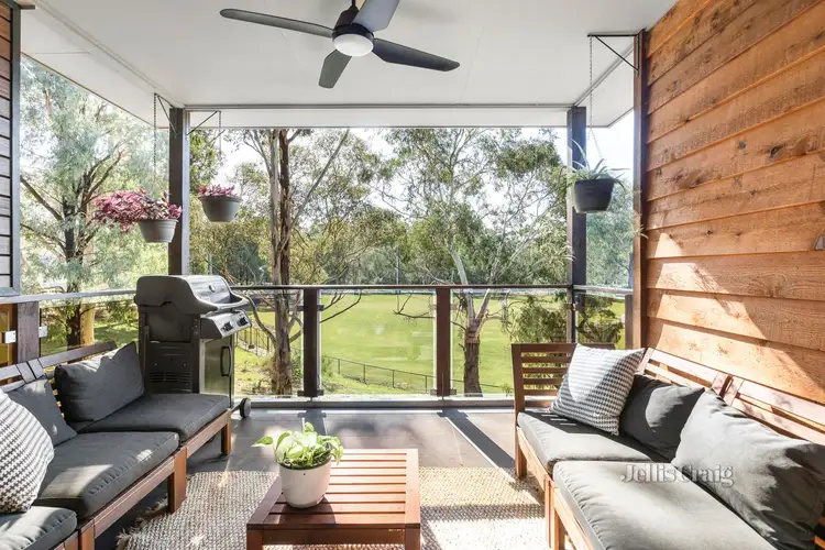 5 Monterey Close, Eltham North VIC 3095
