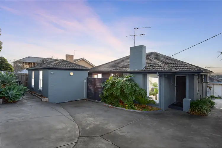 1/25 Waverley Road, Chadstone VIC 3148