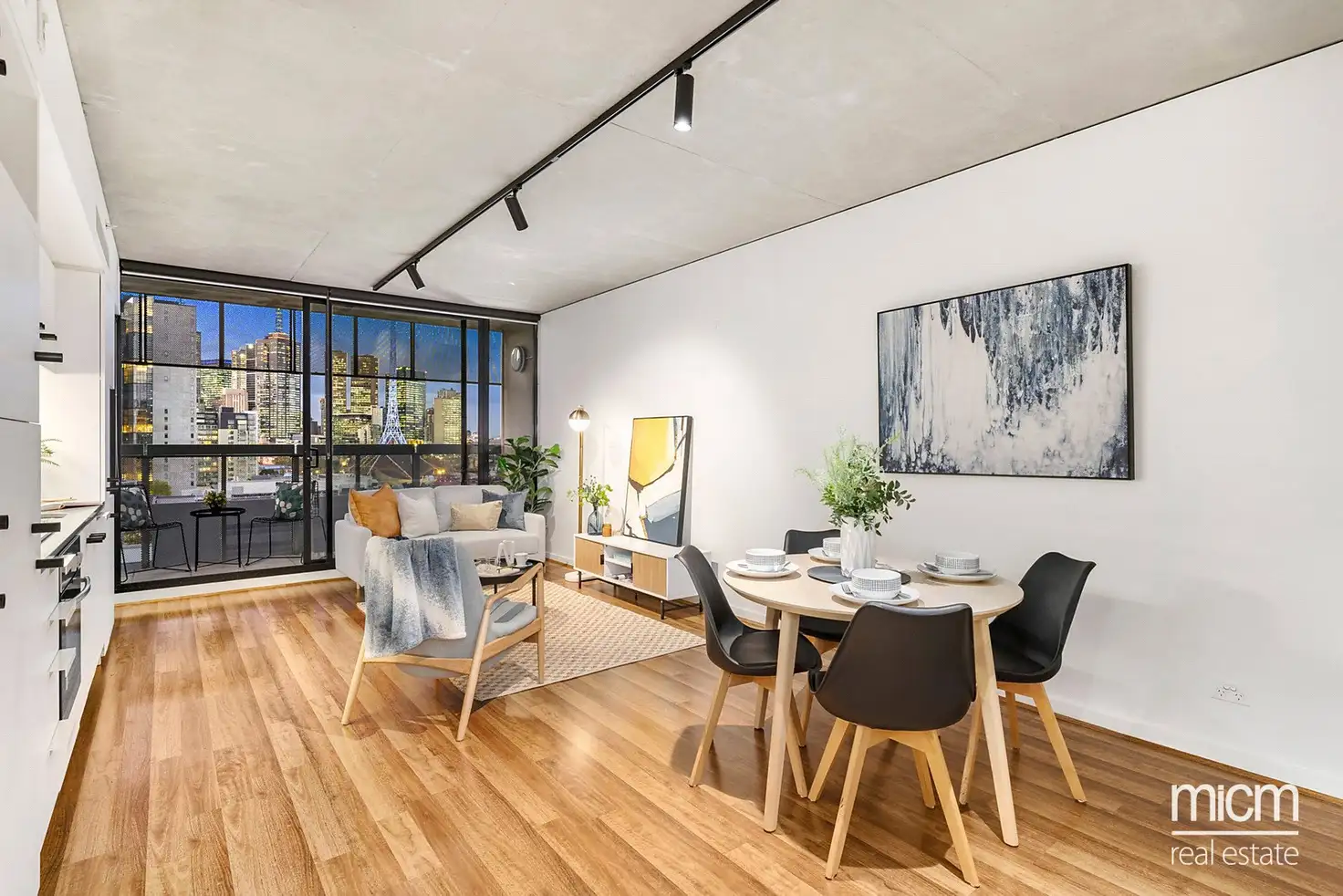 Main view of Homely apartment listing, 1401/152 Sturt Street, Southbank VIC 3006