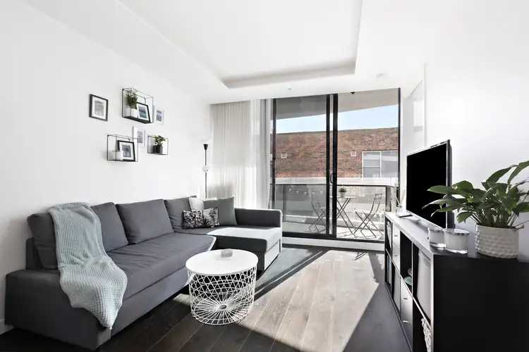 210/74-76 Eastern Road, South Melbourne VIC 3205