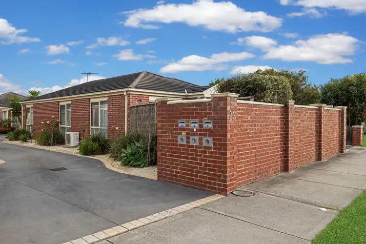 Second view of Homely unit listing, 2/22 Henty Street, Pakenham VIC 3810