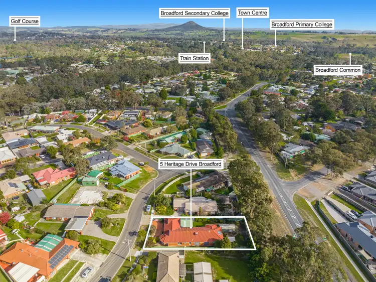 Second view of Homely house listing, 5 Heritage Dve, Broadford VIC 3658