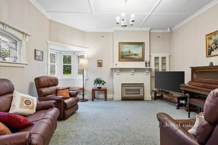 Second view of Homely house listing, 7 Tovan Akas Avenue, Bentleigh VIC 3204