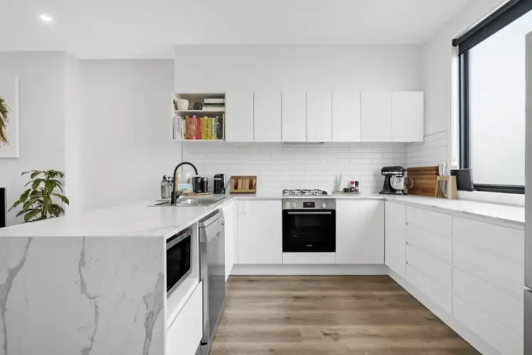 Main view of Homely townhouse listing, 3/126 Mitcham Road, Donvale VIC 3111