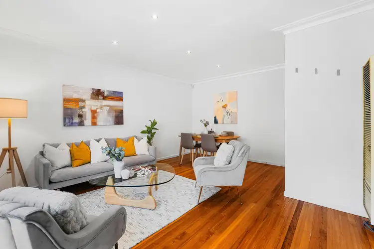 Second view of Homely unit listing, 2/1 Carlton Street, Mckinnon VIC 3204