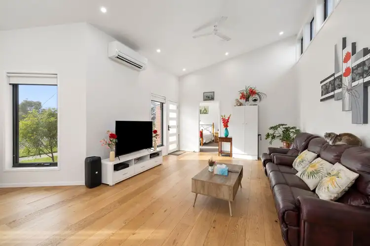 Fifth view of Homely house listing, 1/11 Walton Street, Wendouree VIC 3355