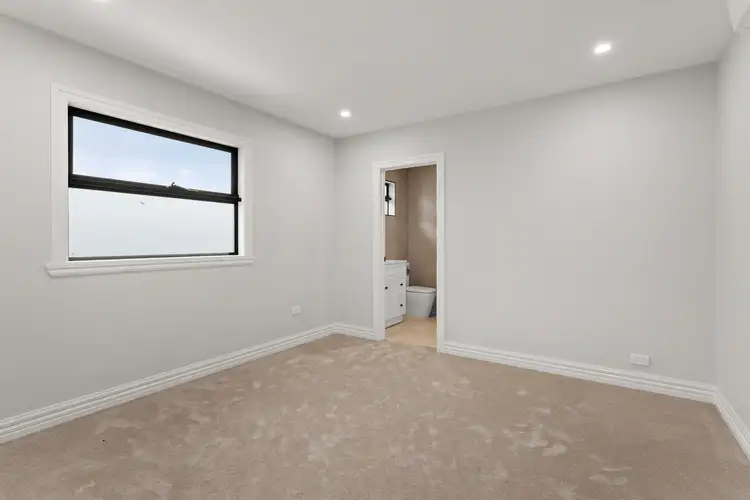 Sixth view of Homely townhouse listing, 2/42 Roslyn Street, Burwood VIC 3125