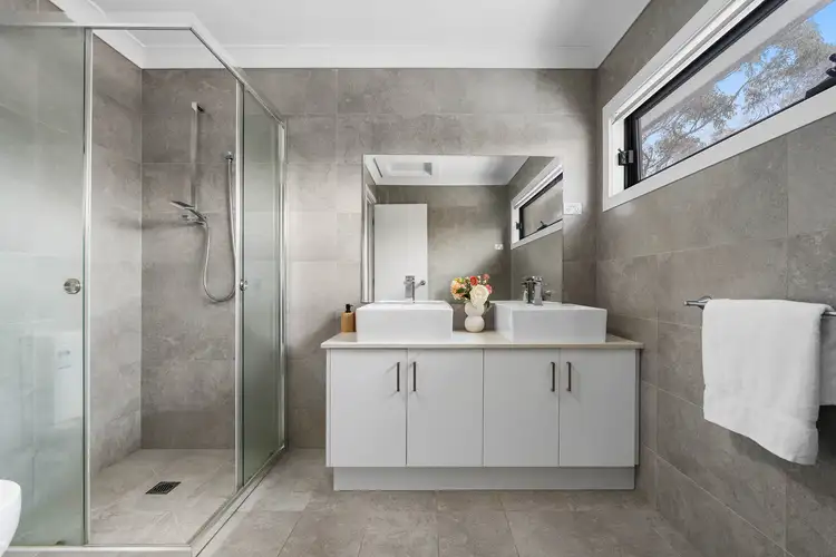 Sixth view of Homely townhouse listing, 2/4 Deborah Court, Mount Waverley VIC 3149