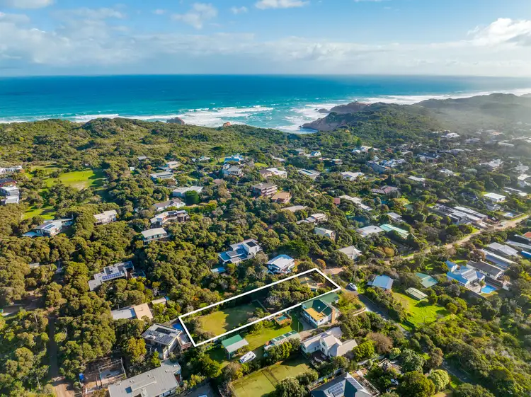 11 Ivanhoe Street, Sorrento VIC 3943