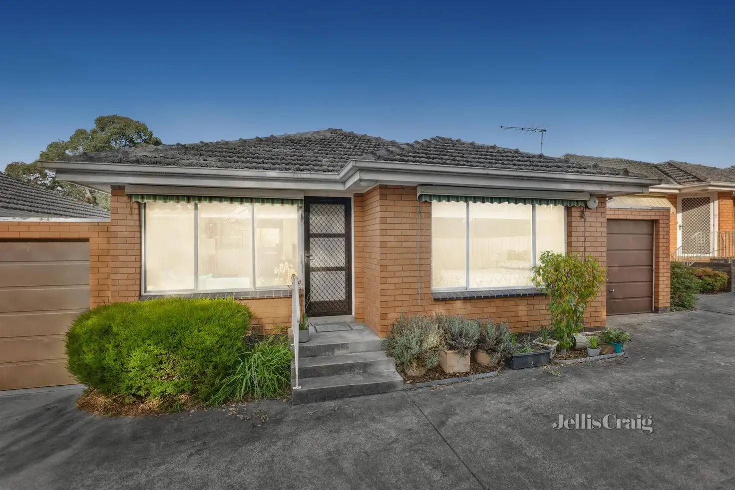 Main view of Homely unit listing, 2/25 McDowell Street, Greensborough VIC 3088