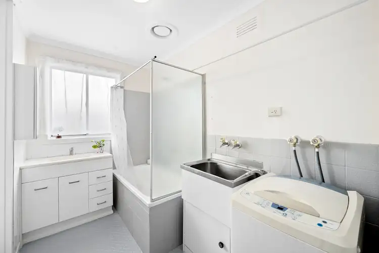 Fifth view of Homely unit listing, 8/151-153 The Parade, Ascot Vale VIC 3032