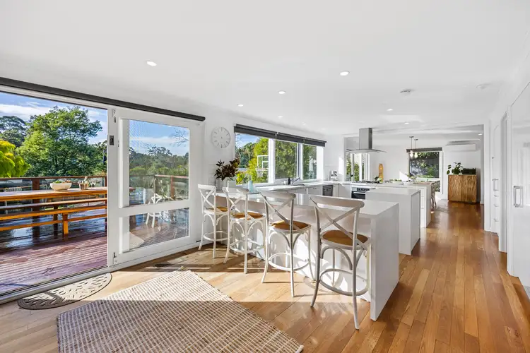 Fifth view of Homely house listing, 2 Jamesbrad Court, Mount Eliza VIC 3930