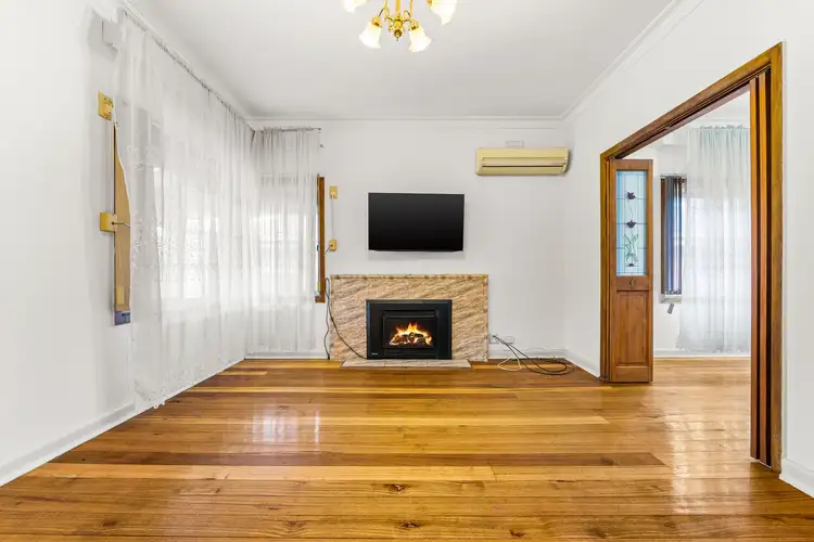 Second view of Homely house listing, 545 Centre Road, Bentleigh VIC 3204