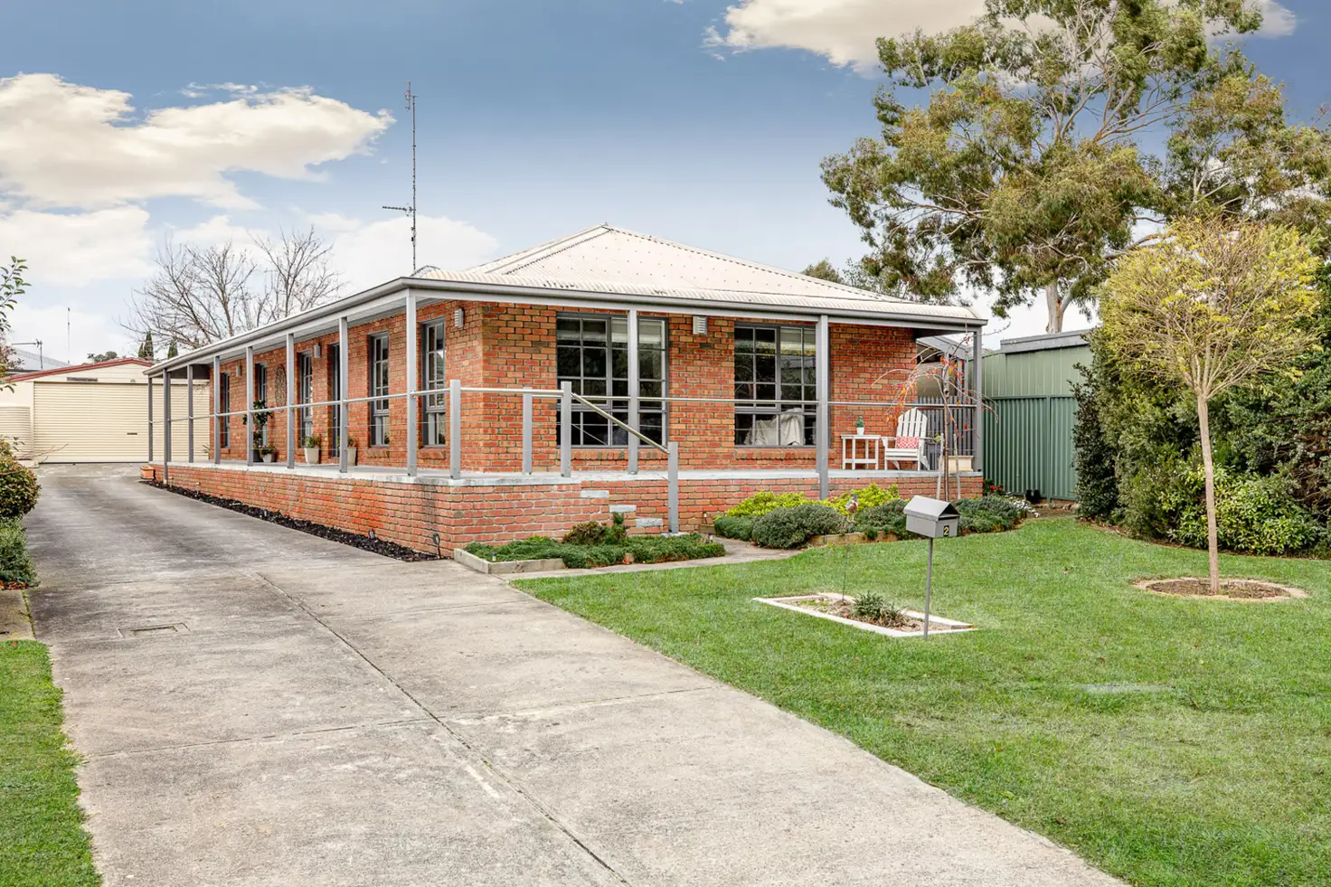 Main view of Homely house listing, 2 Anderson Court, Canadian VIC 3350
